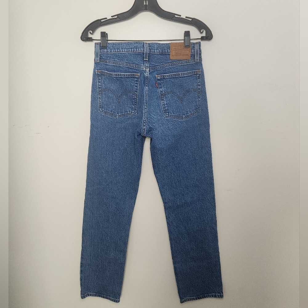 Levi's WEDGIE Women's Straight Leg Jeans - Blue - Picture 11 of 13